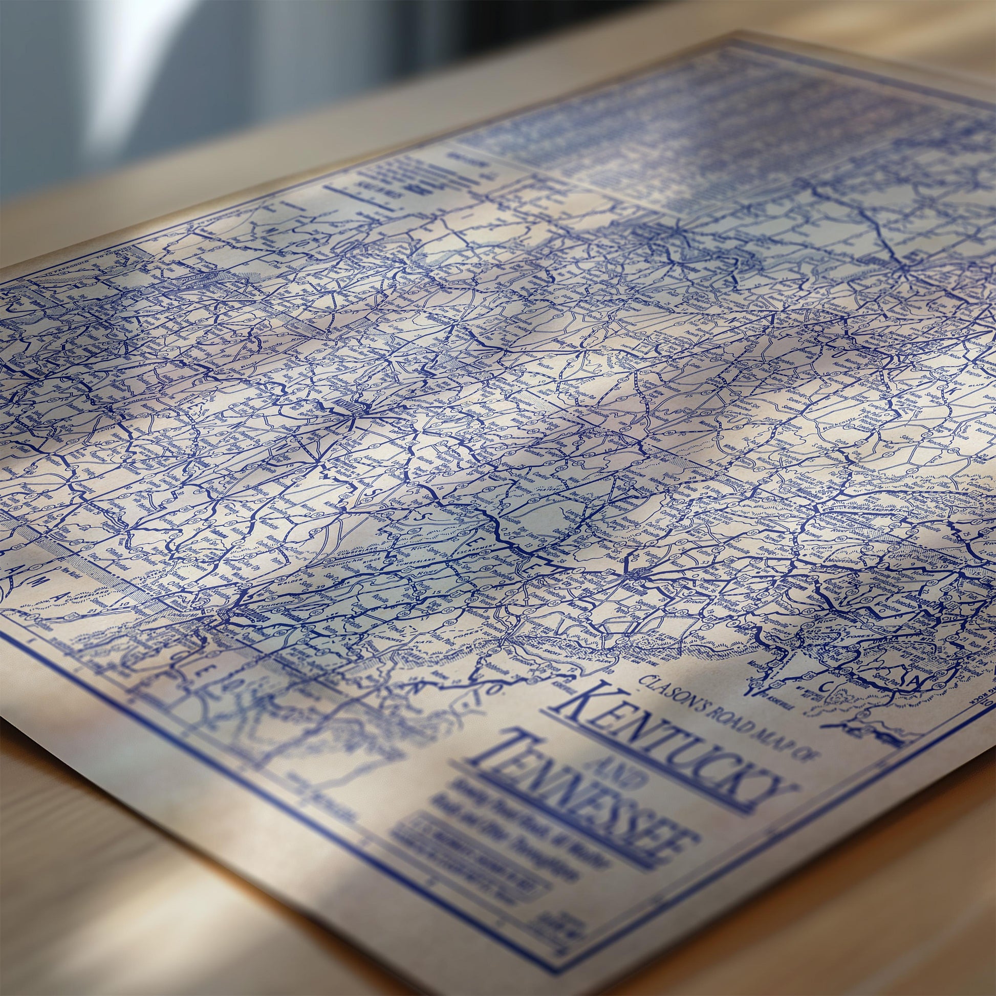 The image is a detailed map of Kentucky and Tennessee, with various roads and landmarks clearly marked.